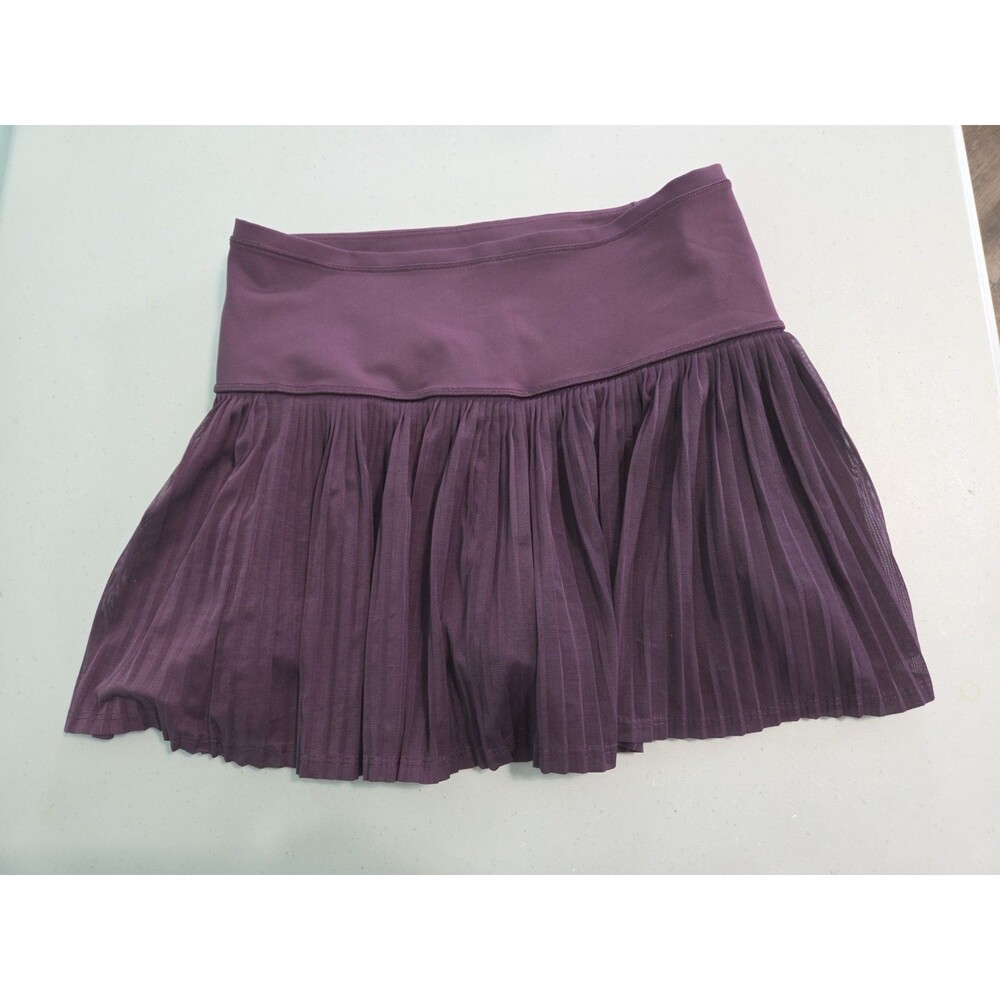 athleta a game skort purple small